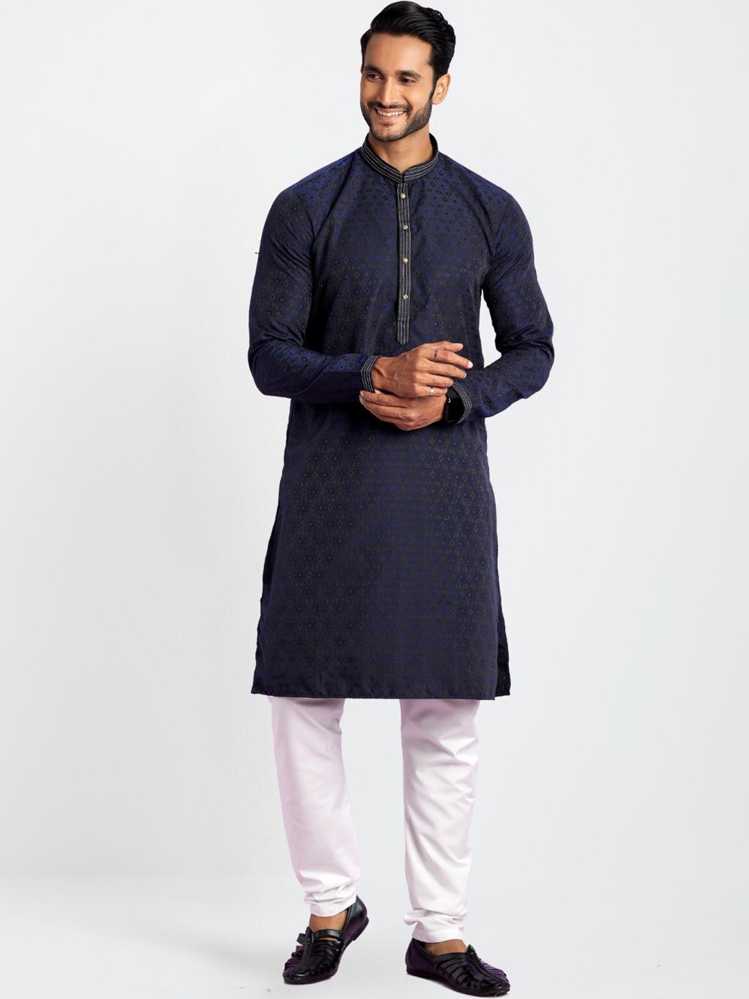 

Indian Poshakh Geometric Woven Design Straight Kurta with Pyjamas, Navy blue