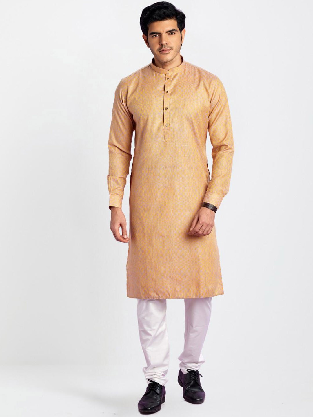 

Indian Poshakh Geometric Woven Design Thread Work Kurta with Pyjamas, Black