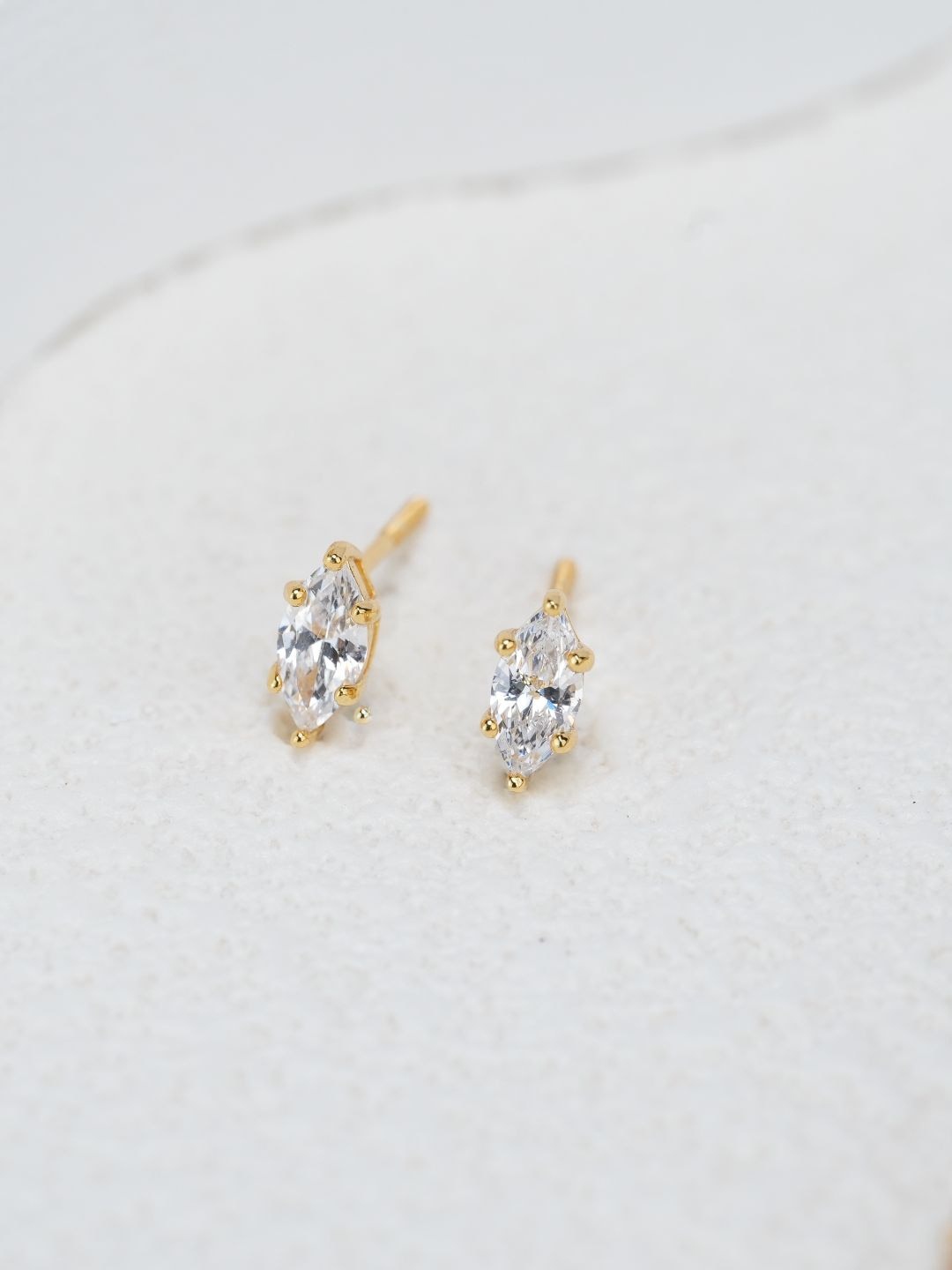 

MISS JO 92.5 Sterling Silver-Plated Contemporary Stud Earrings, Gold