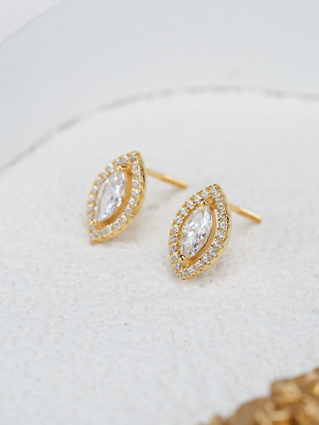 

MISS JO 92.5 Sterling Silver-Plated Contemporary Stud Earrings, Gold