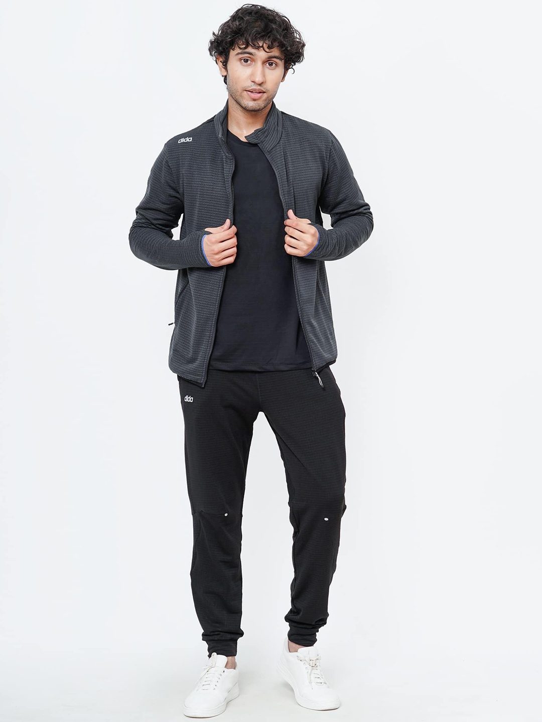 

DIDA Striped Mock Collar Lightweight Dry Fit Sporty Jacket, Grey