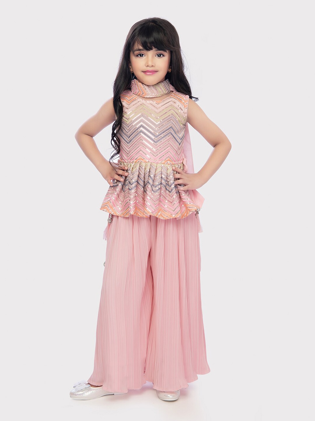 

Tiny Kingdom Girls Geometric Embellished Sleeveless A-Line Kurti With Palazzo & Dupatta, Pink