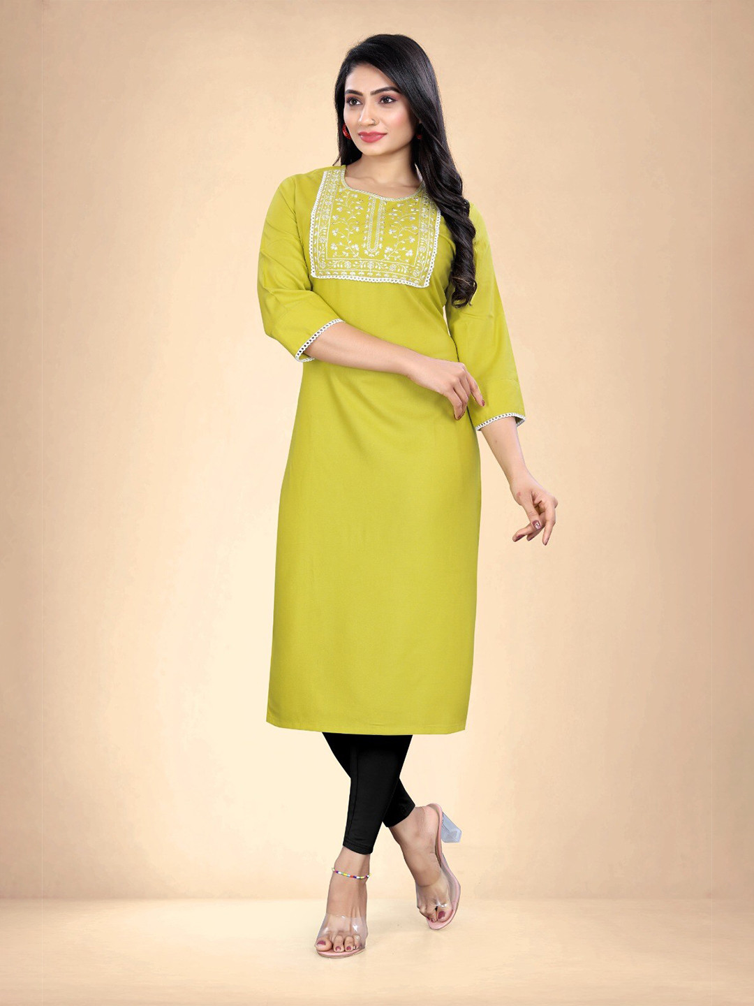 

Abhilasha Floral Yoke Design Round Neck Thread Work Straight Kurta, Green