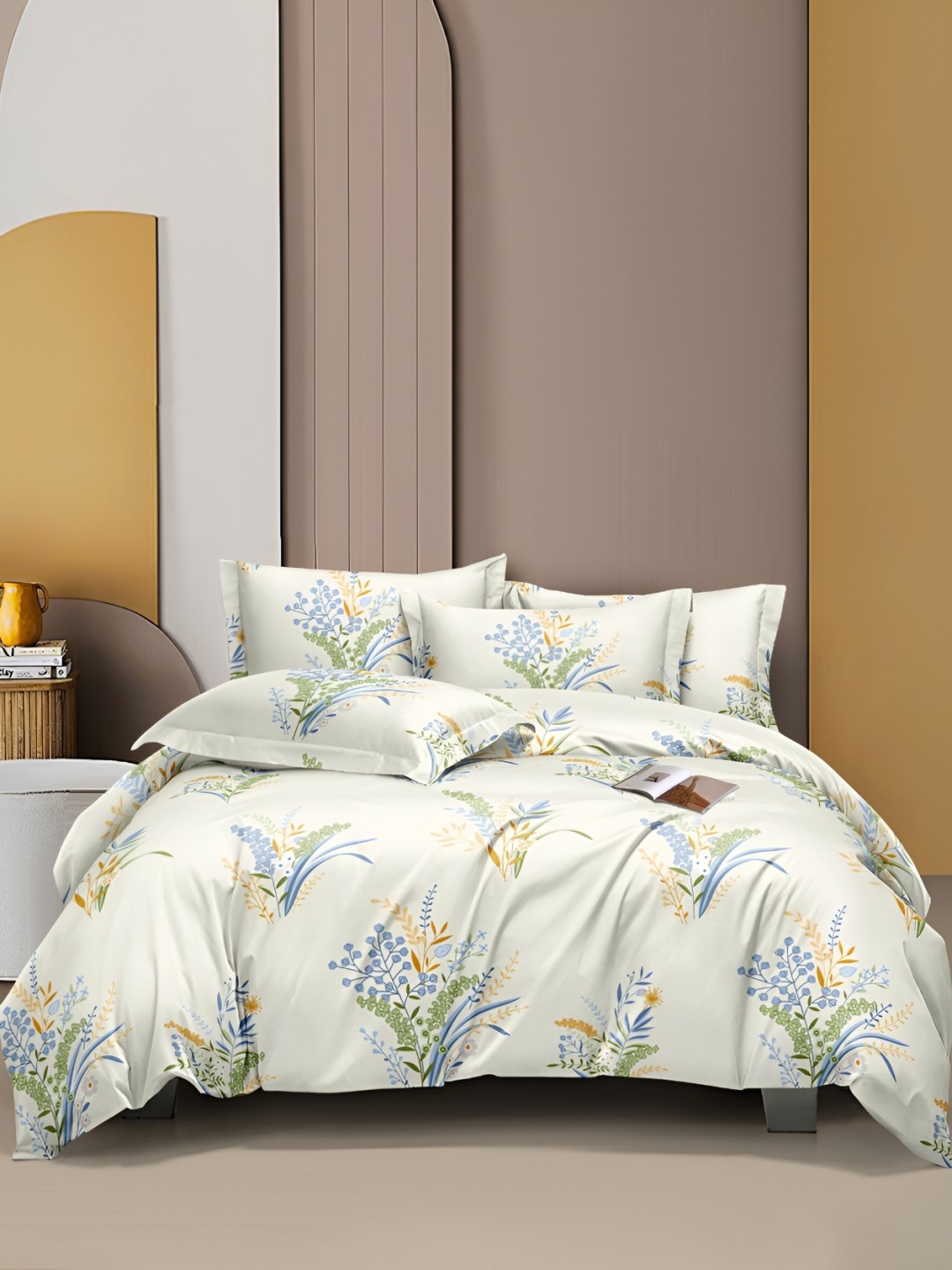 

DECOREZA Beige Floral Printed Fitted Cotton 300 TC King Bedsheet with 2 Pillow Covers