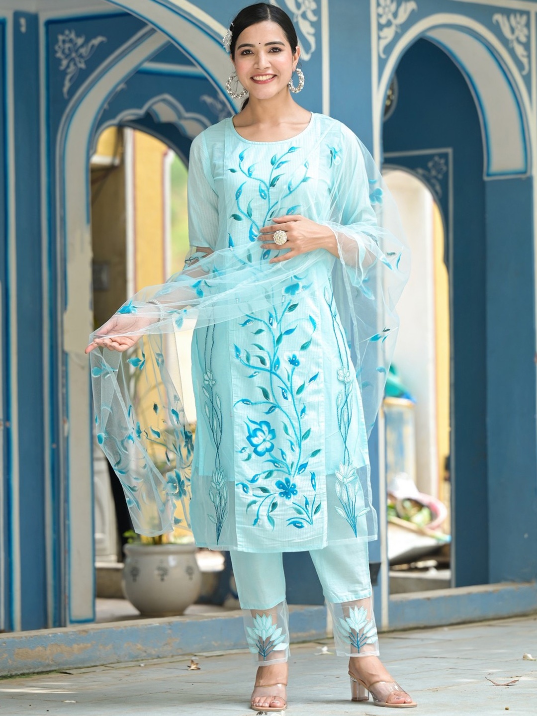 

LABEL FLAVIA Floral Embroidered Pure Cotton Kurta With Trouser & Dupatta, Turquoise blue