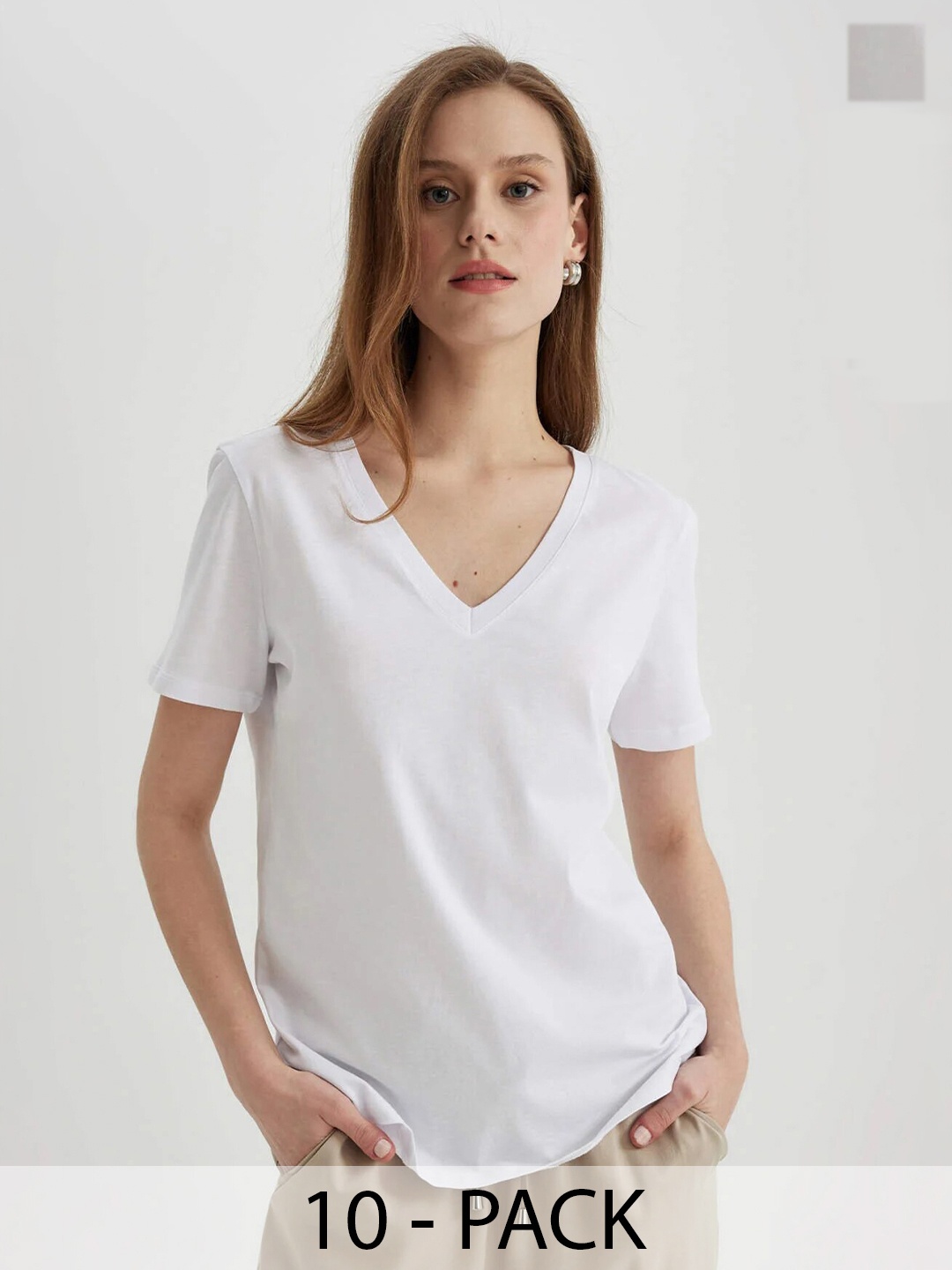 

COLOR CAPITAL Pack Of 10 Relaxed Fit V-Neck Casual T-shirts, White