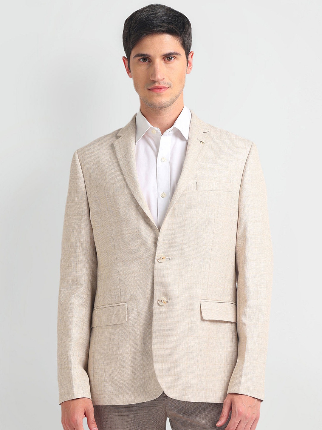 

Arrow Dobby Checked Single-Breasted Blazer, Beige