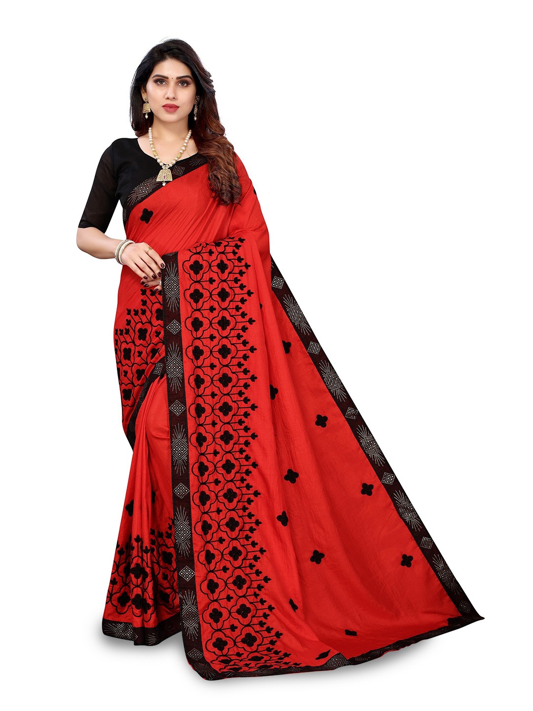 

KALINI Floral Embroidered Silk Cotton Kanjeevaram Saree, Red