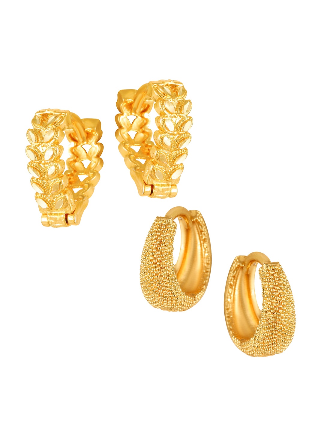 

Vighnaharta Set of 2 Gold-Plated Hoop Earrings