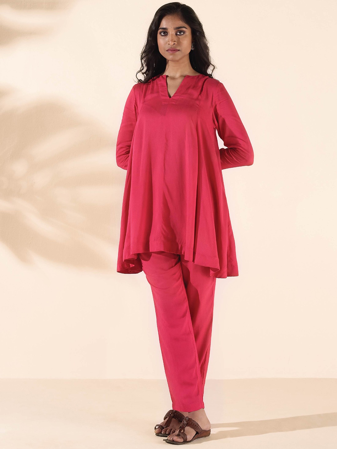 

trueBrowns Malang V-Neck Flared Tunic With Trousers Co-Ords, Red