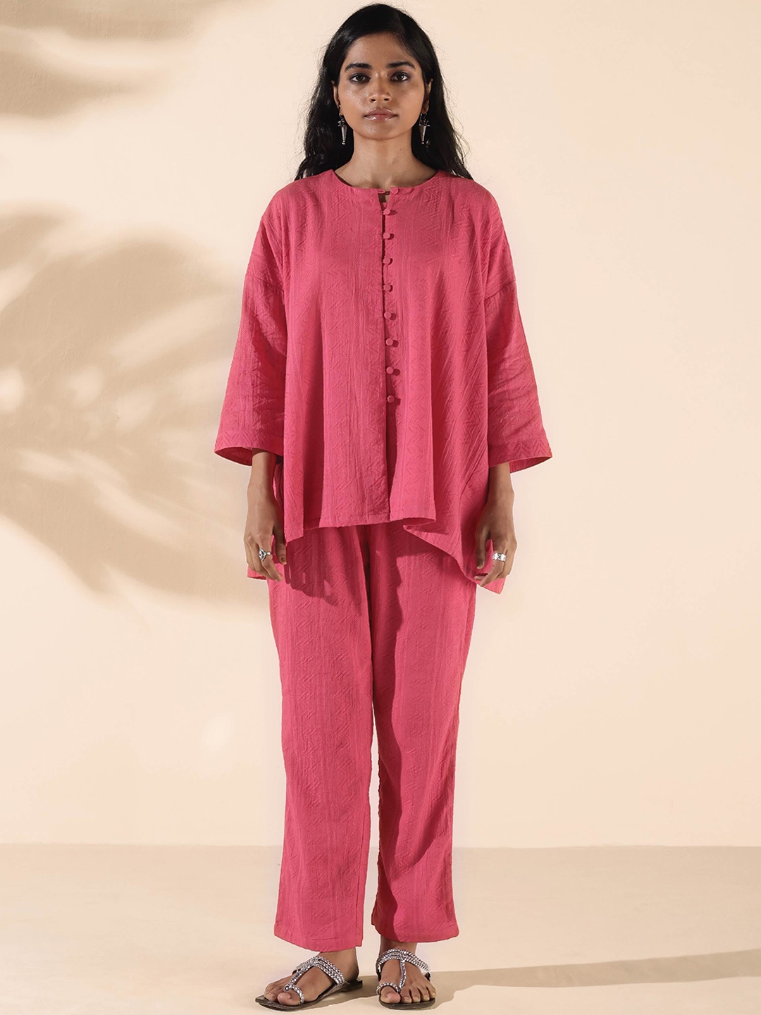 

trueBrowns Malang Round Neck Tunic & Mid-Rise Trouser Co-Ords, Pink