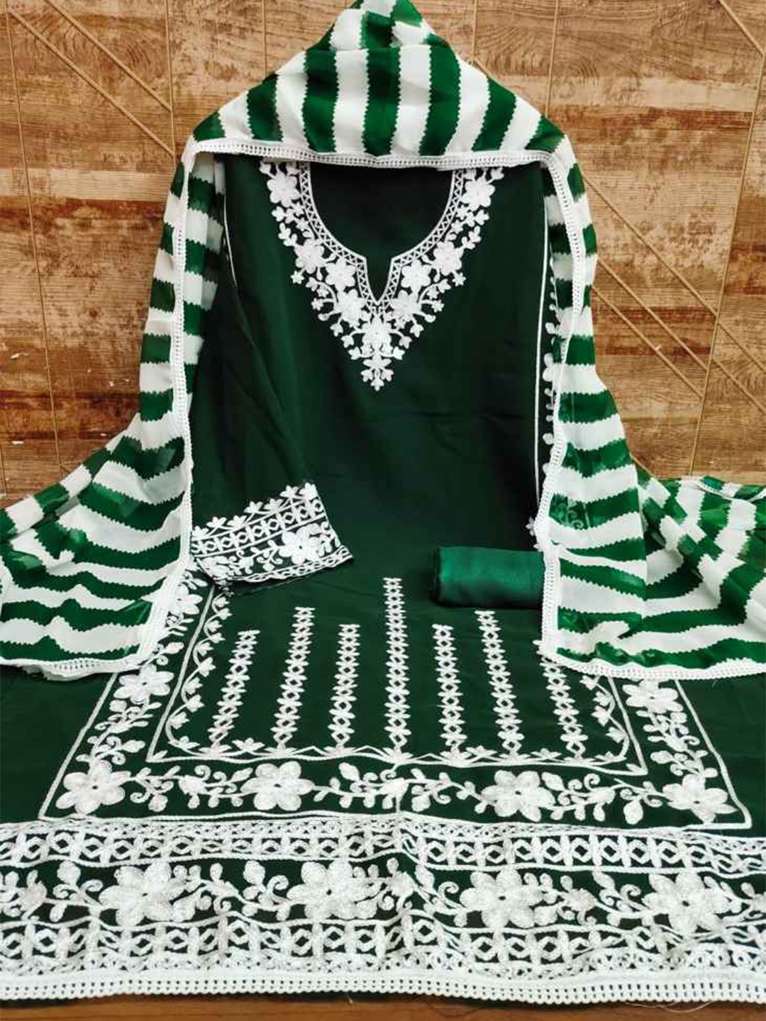 

faxofab Embroidered Unstitched Dress Material, Green