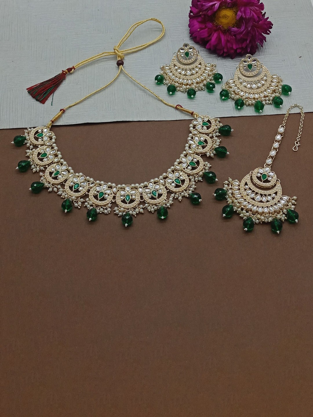 

AASHISH IMITATION Gold-Plated Kundan-Studded & Beaded Jewellery Set