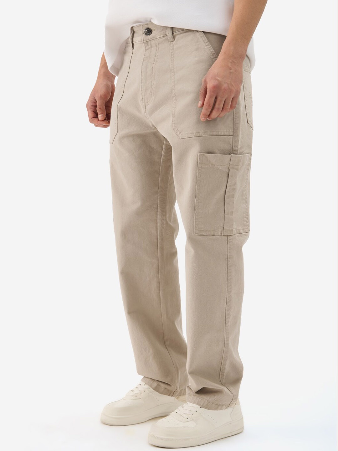 

The Souled Store Men Straight Fit Mid Rise Clean Look Cargo Jeans, Beige