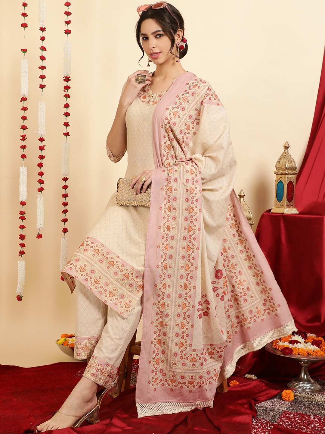 

Jaipur Kurti Ethnic Printed Cotton Straight Kurta With Pants And Dupatta, Pink