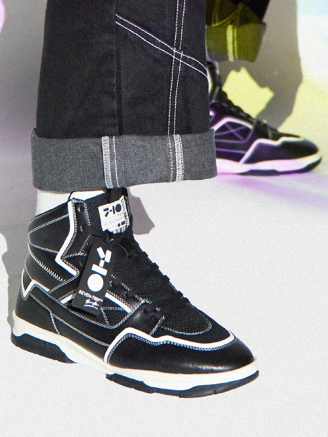 

7-10 Men High-Top Sneakers, Black