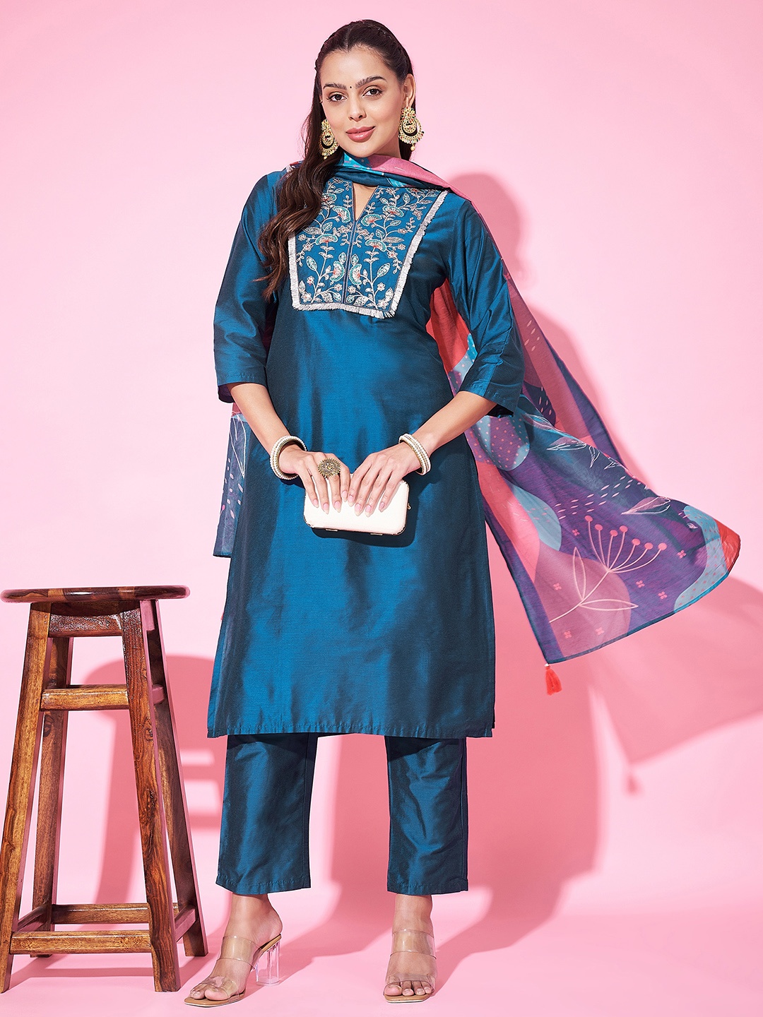 

Label Khoj Yoke Design Thread Work Notch Neck Straight Kurta With Trousers & Dupatta, Blue