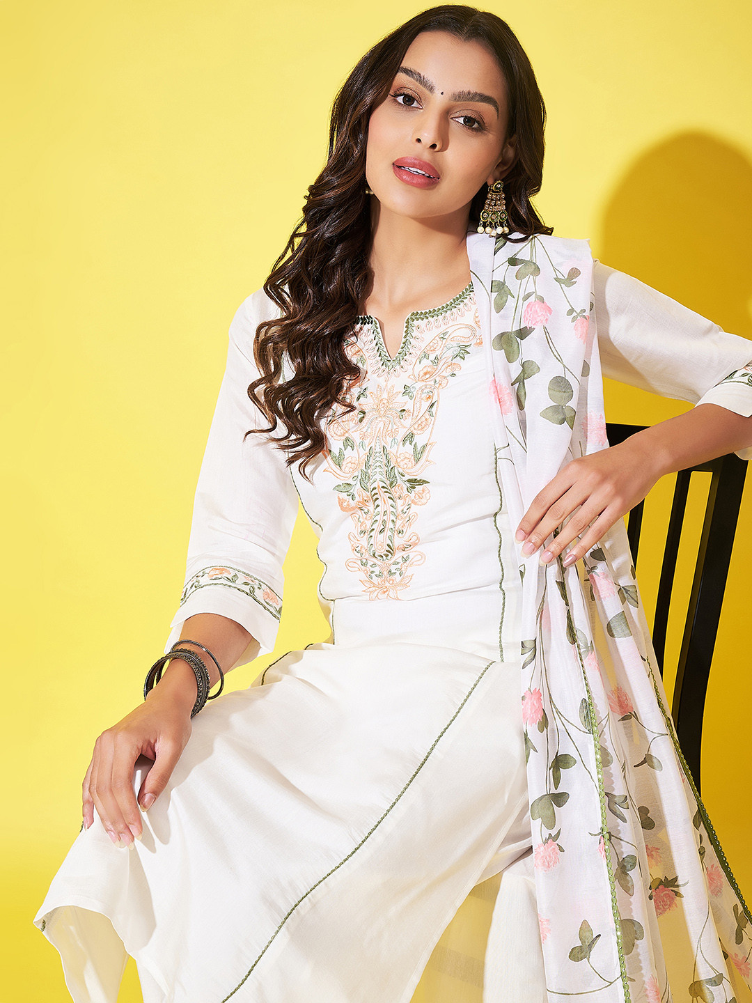

Label Khoj Floral Yoke design Thread Work Straight Kurta With Trousers & Dupatta, White