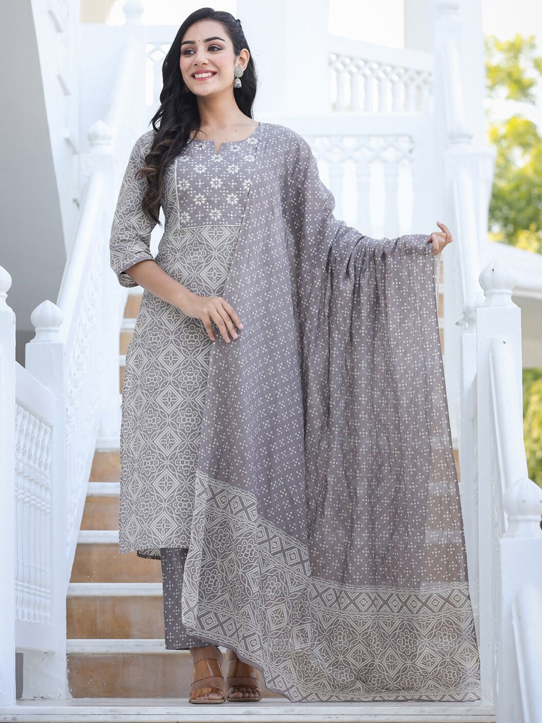 

Readiprint Ethnic Motifs Embroidered Pure Cotton Kurta with Palazzos & Dupatta, Grey