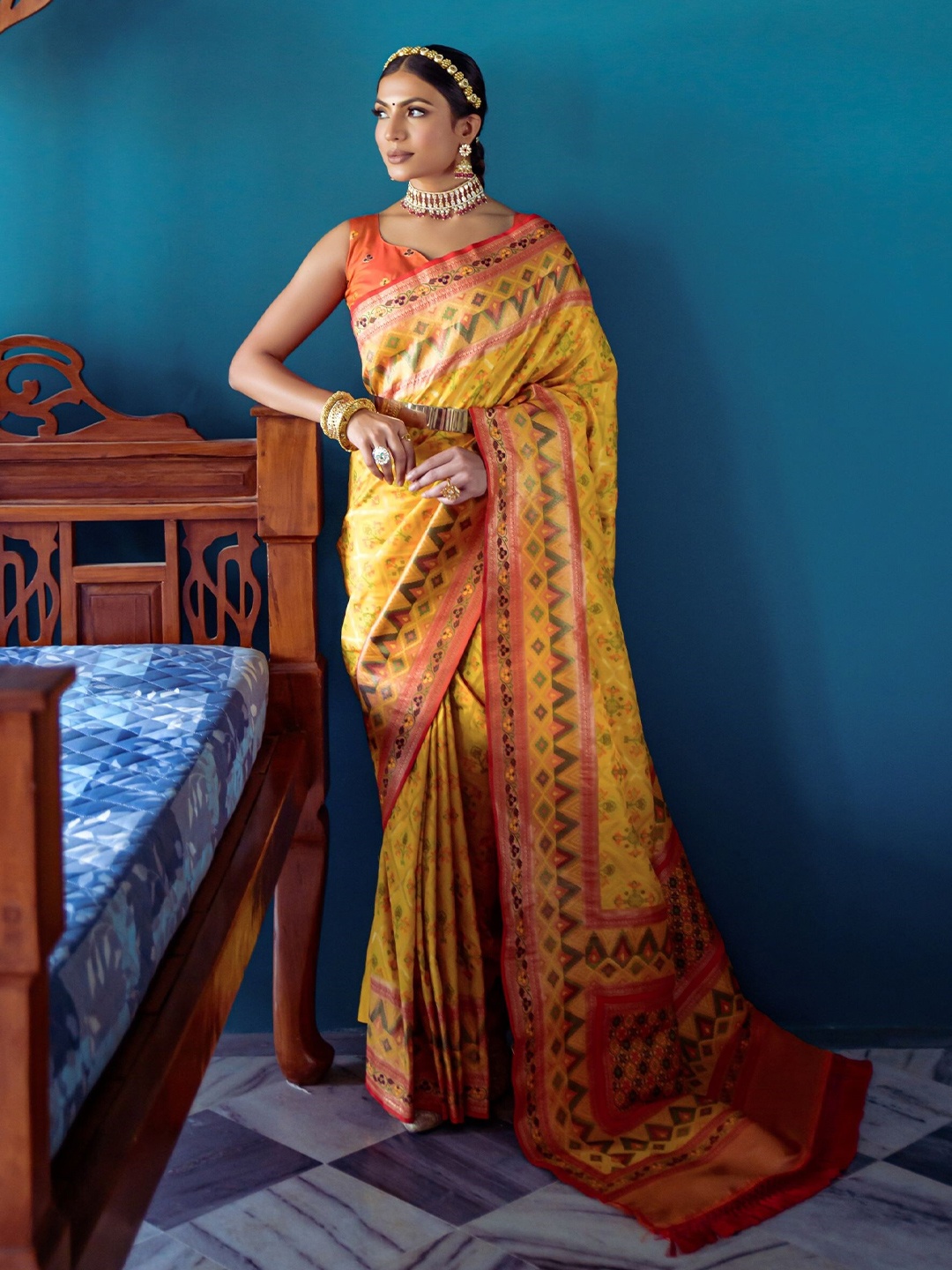 

Mitera Woven Design Zari Silk Patola Saree, Yellow