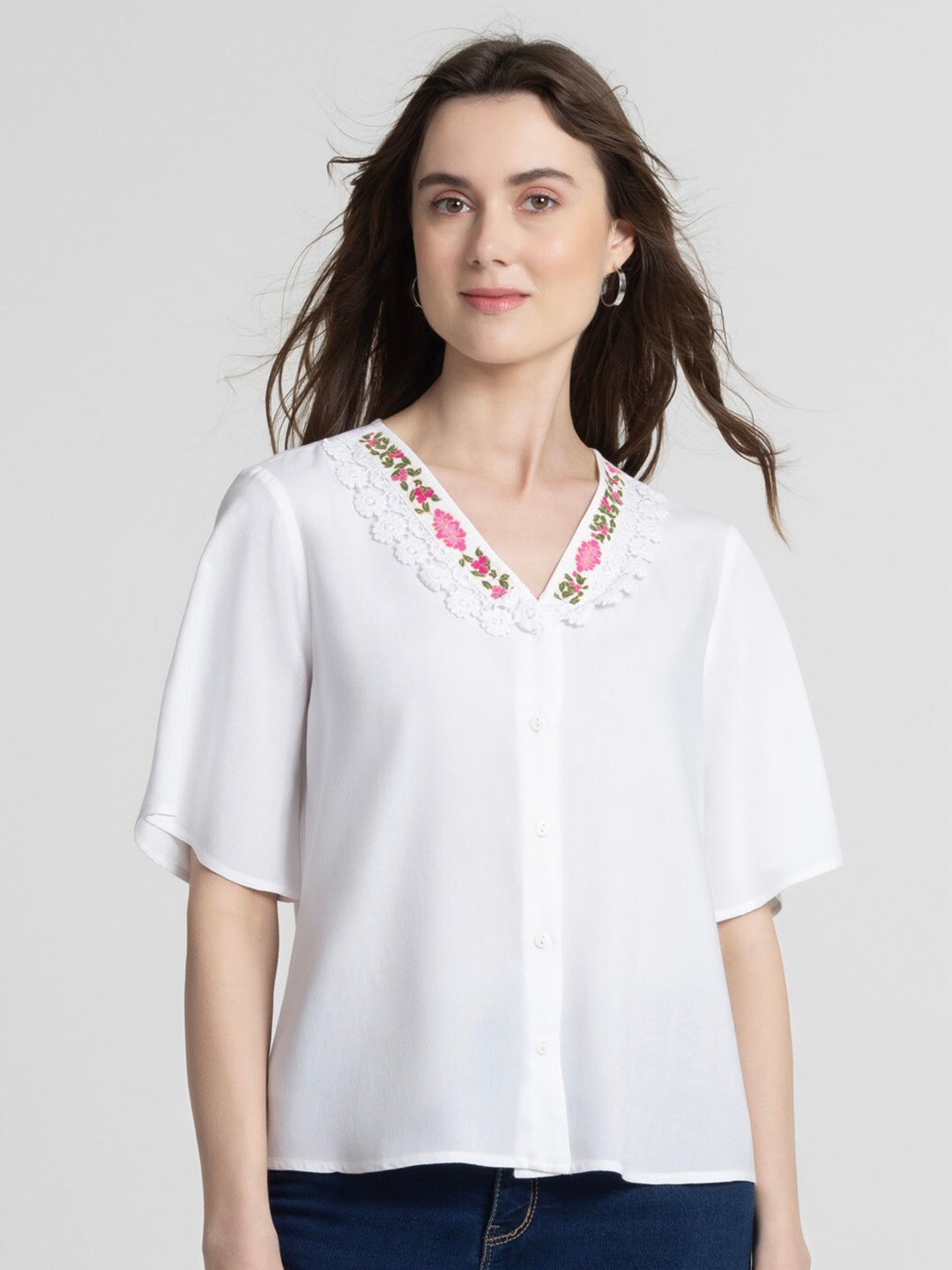 

SHAYE Flared Sleeve Shirt Style Top, White