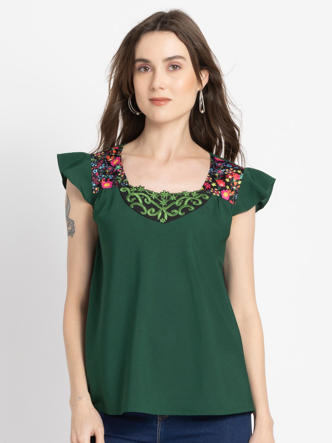 

SHAYE Square Neck Regular Top, Green