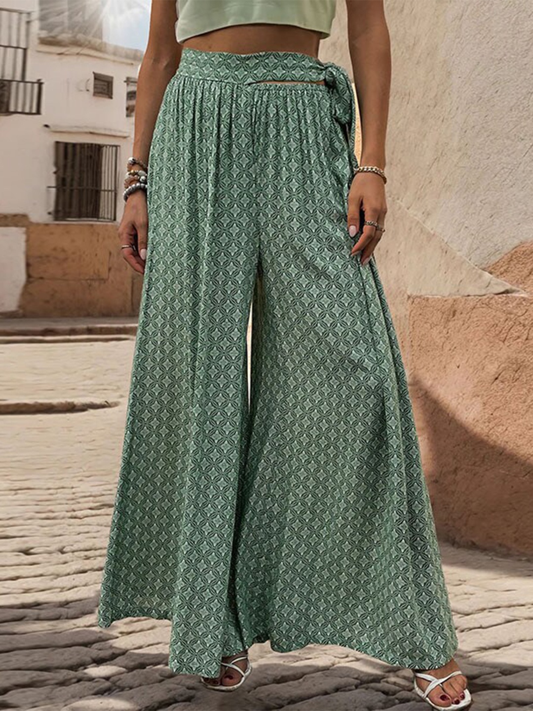 

StyleCast Green Women Ethnic Motifs Printed Flared Palazzos