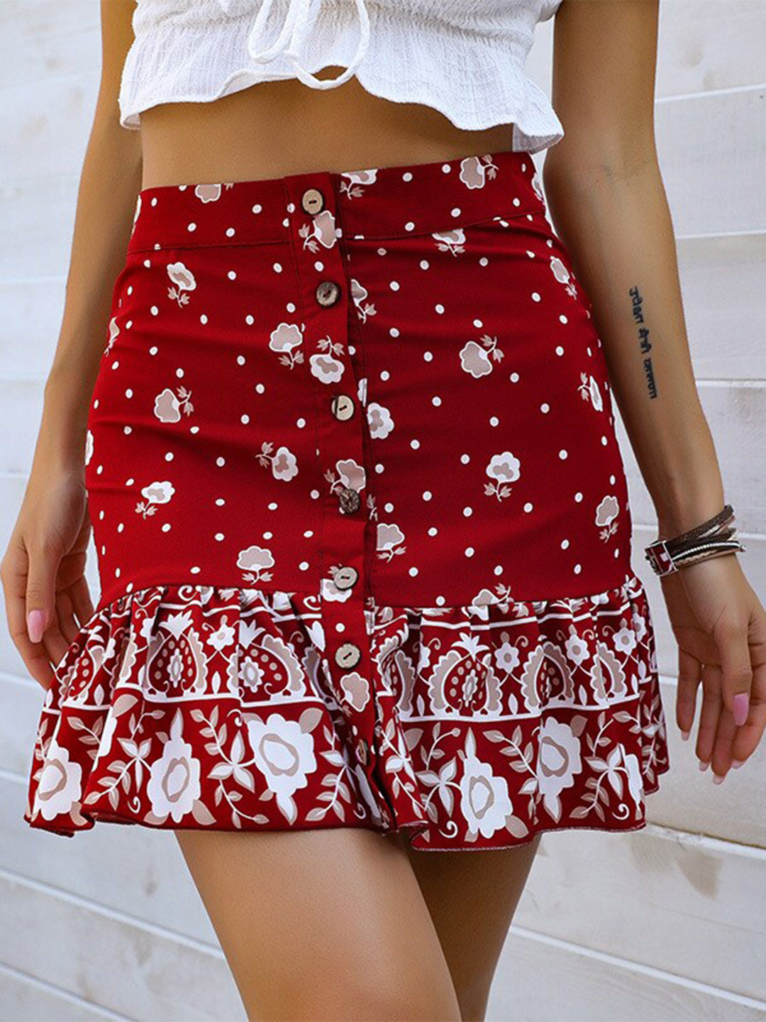 

StyleCast Brown Floral Printed Flared Skirt
