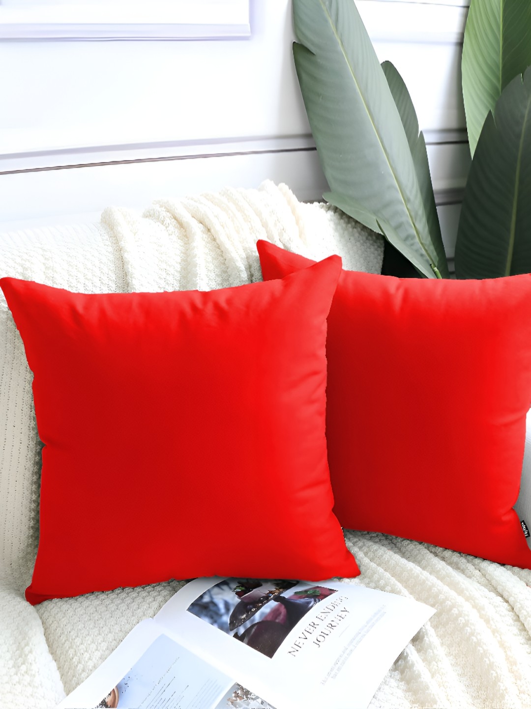 

DADDY COOL Red 2 Pieces Velvet Filled Cushions With Cover