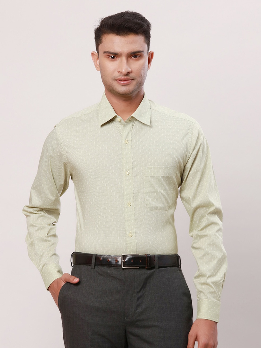 

Raymond Self Design Slim-Fit Cotton Formal Shirt, Green