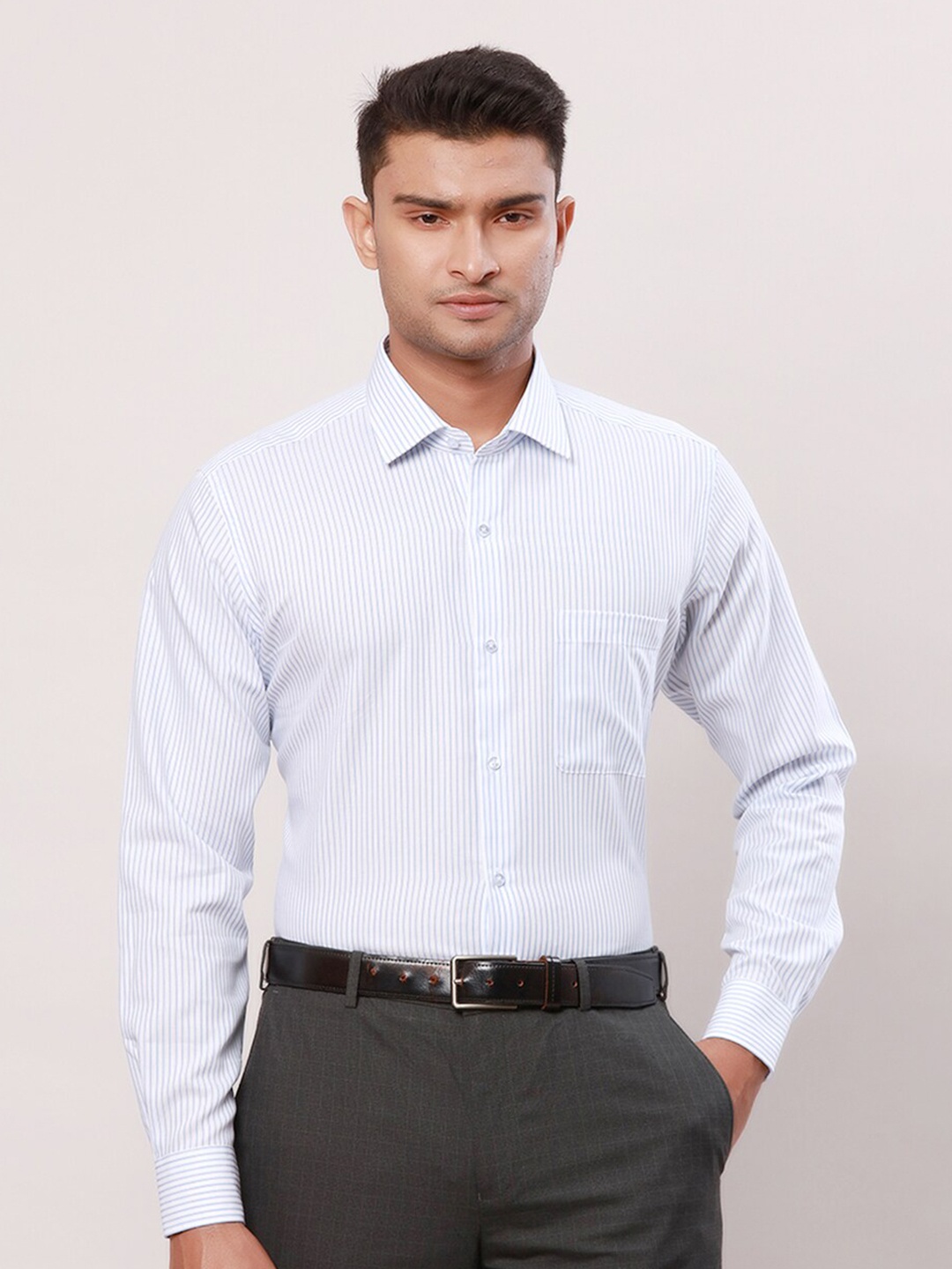 

Raymond Contemporary-Fit Opaque Vertical Striped Cotton Formal Shirt, Blue