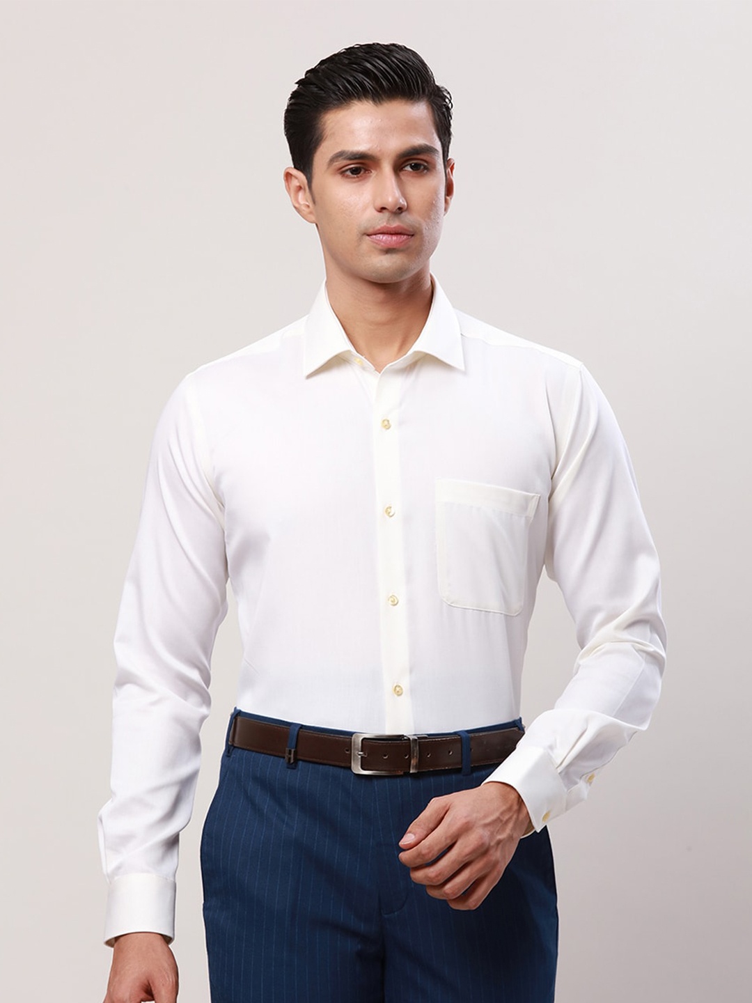

Raymond Contemporary-Fit Opaque Cotton Formal Shirt, Yellow
