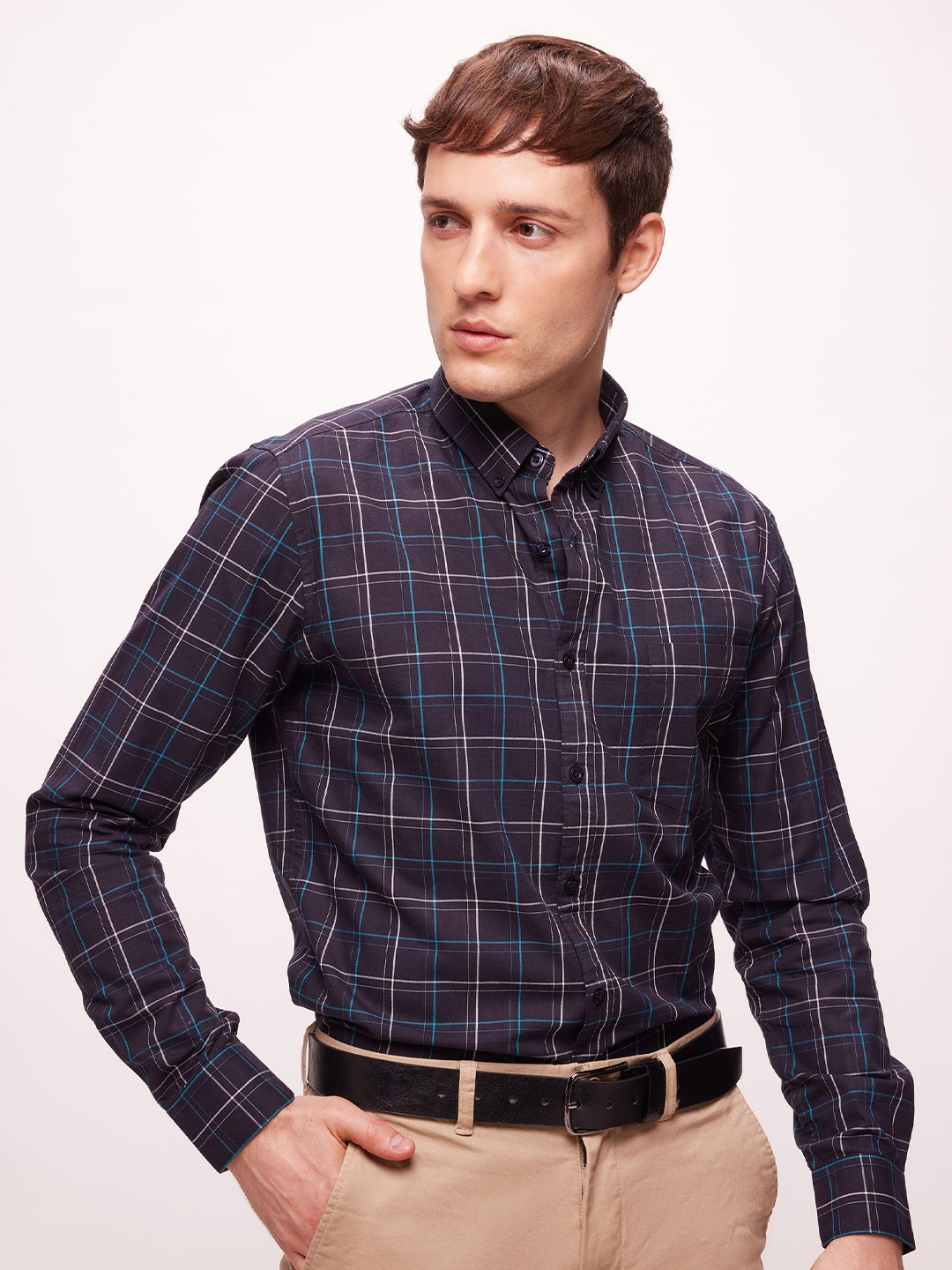 

Bombay High Men Slim Fit Midnight Semi Formal Button Down Collar Yarn Dyed Check Shirt, Black