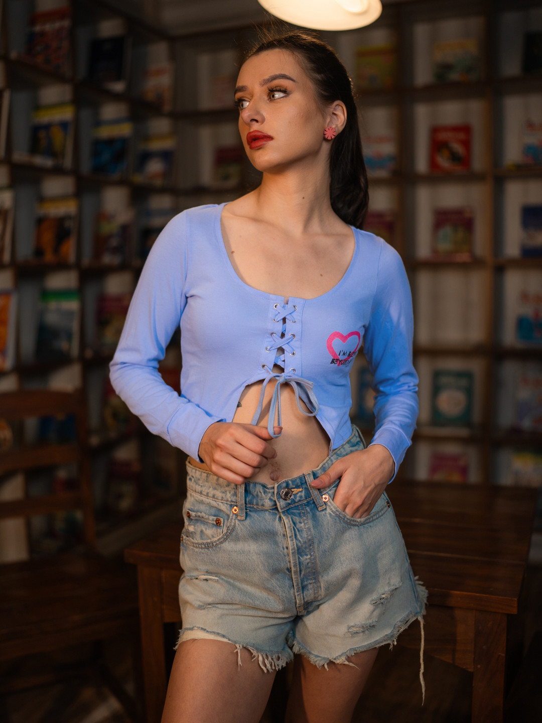 

Stylecast X Hersheinbox Graphic Printed Tie-Up Detailed Crop Top, Lavender