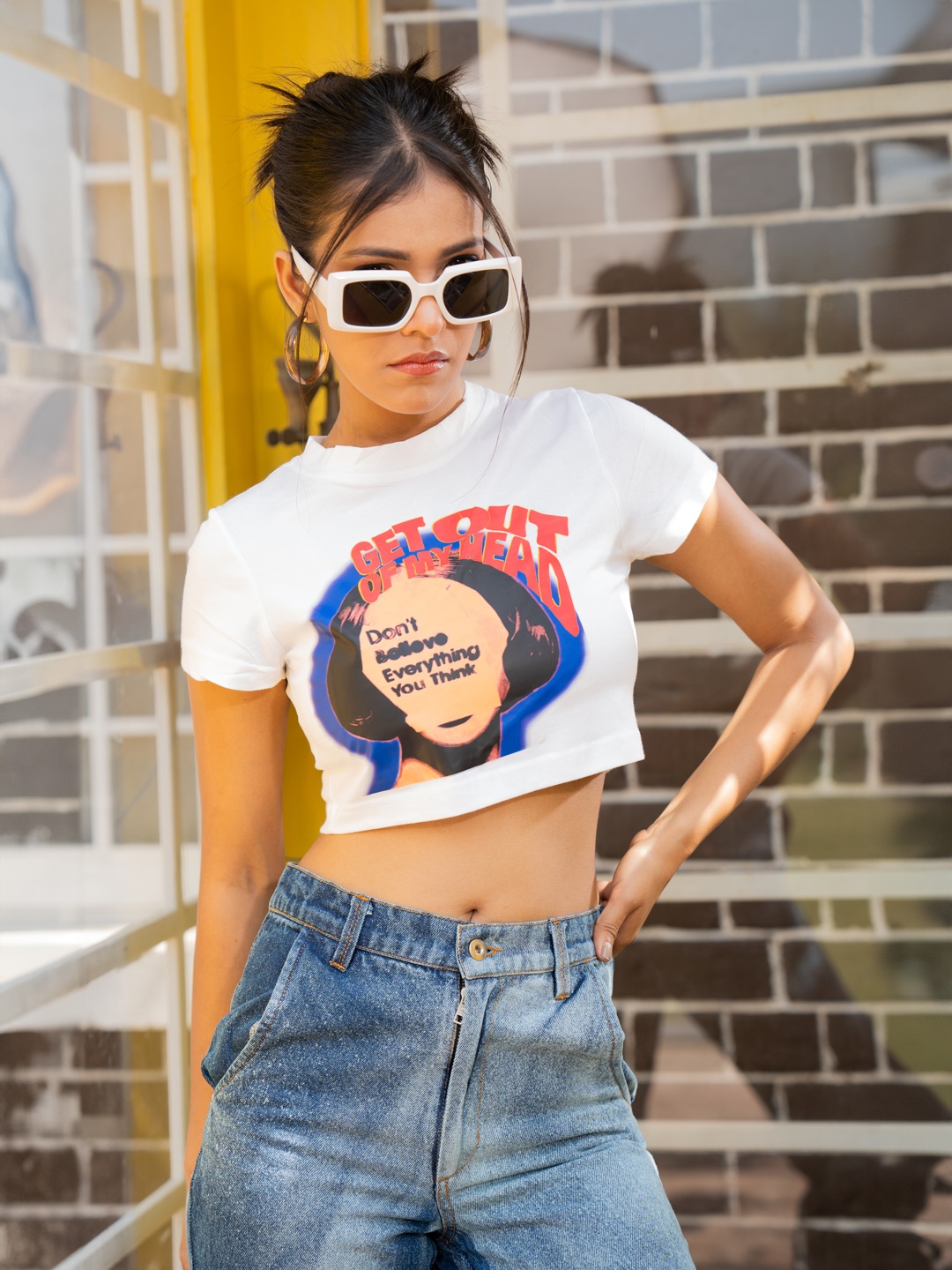 

Stylecast X Hersheinbox Graphic Printed Pure Cotton Crop T-shirt, White