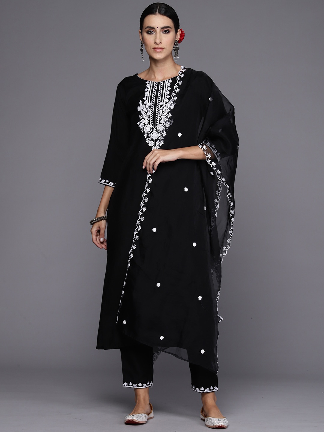 

Indo Era Floral Embroidered Straight Kurta with Trousers & Dupatta, Black