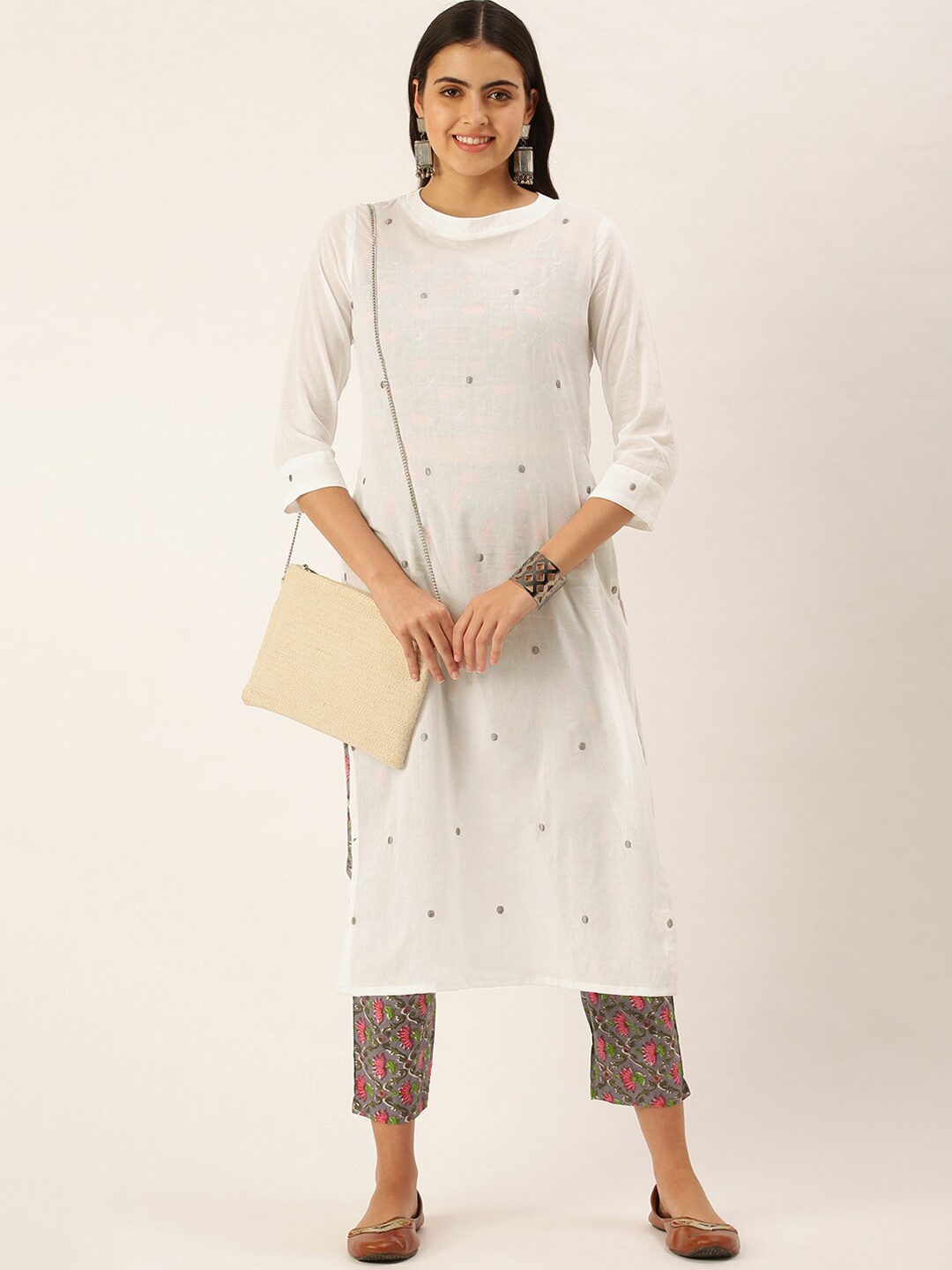 

Saanjh Floral Embroidered Regular Kurta With Palazzos, White
