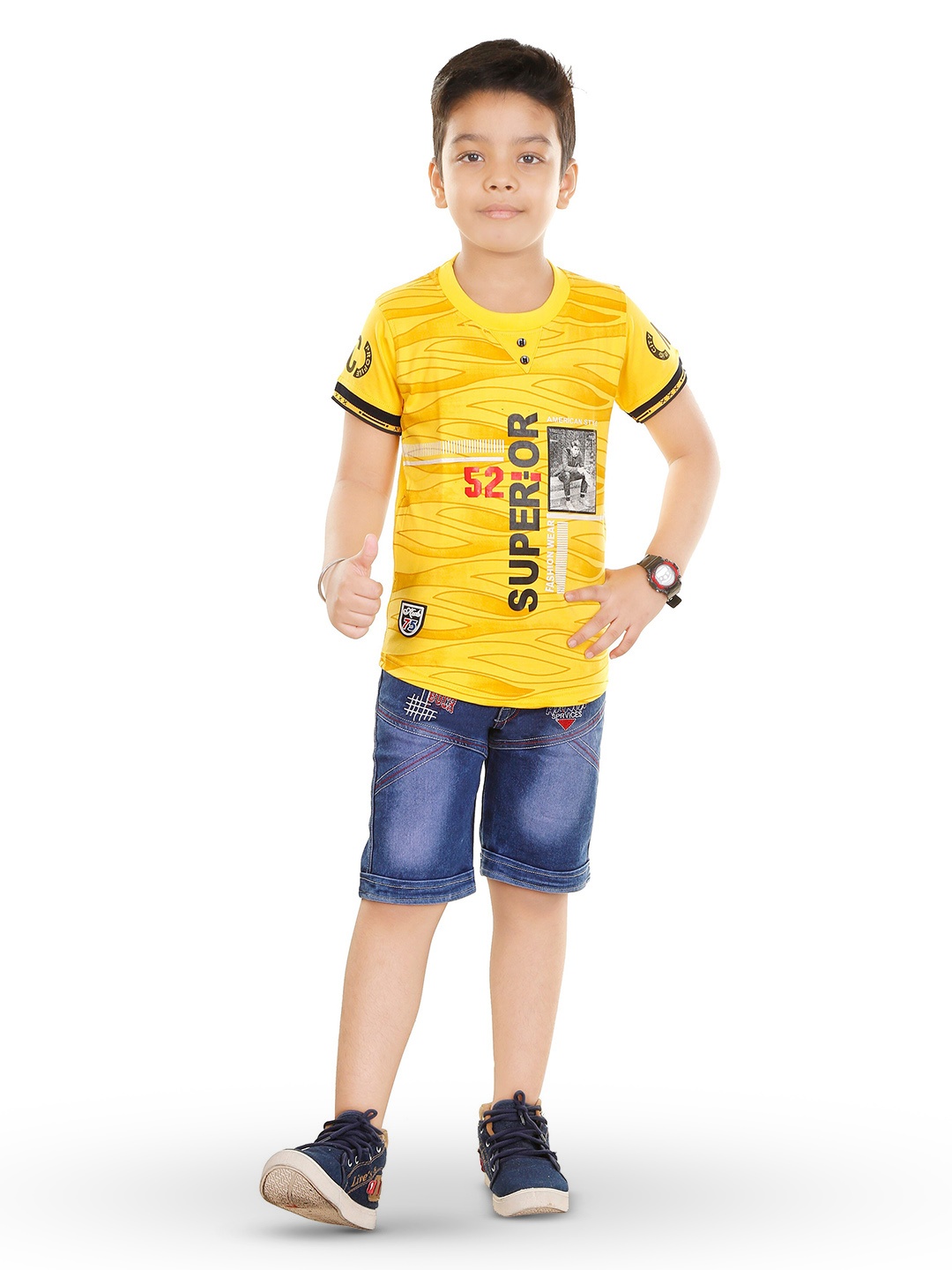 

BAESD Boys Printed T-shirt With Trousers, Yellow