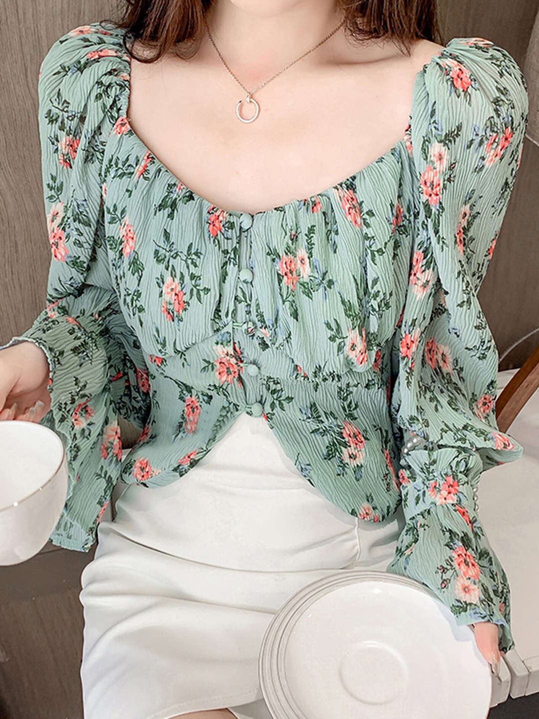 

LULU & SKY Floral Printed Puff Sleeves Top, Green