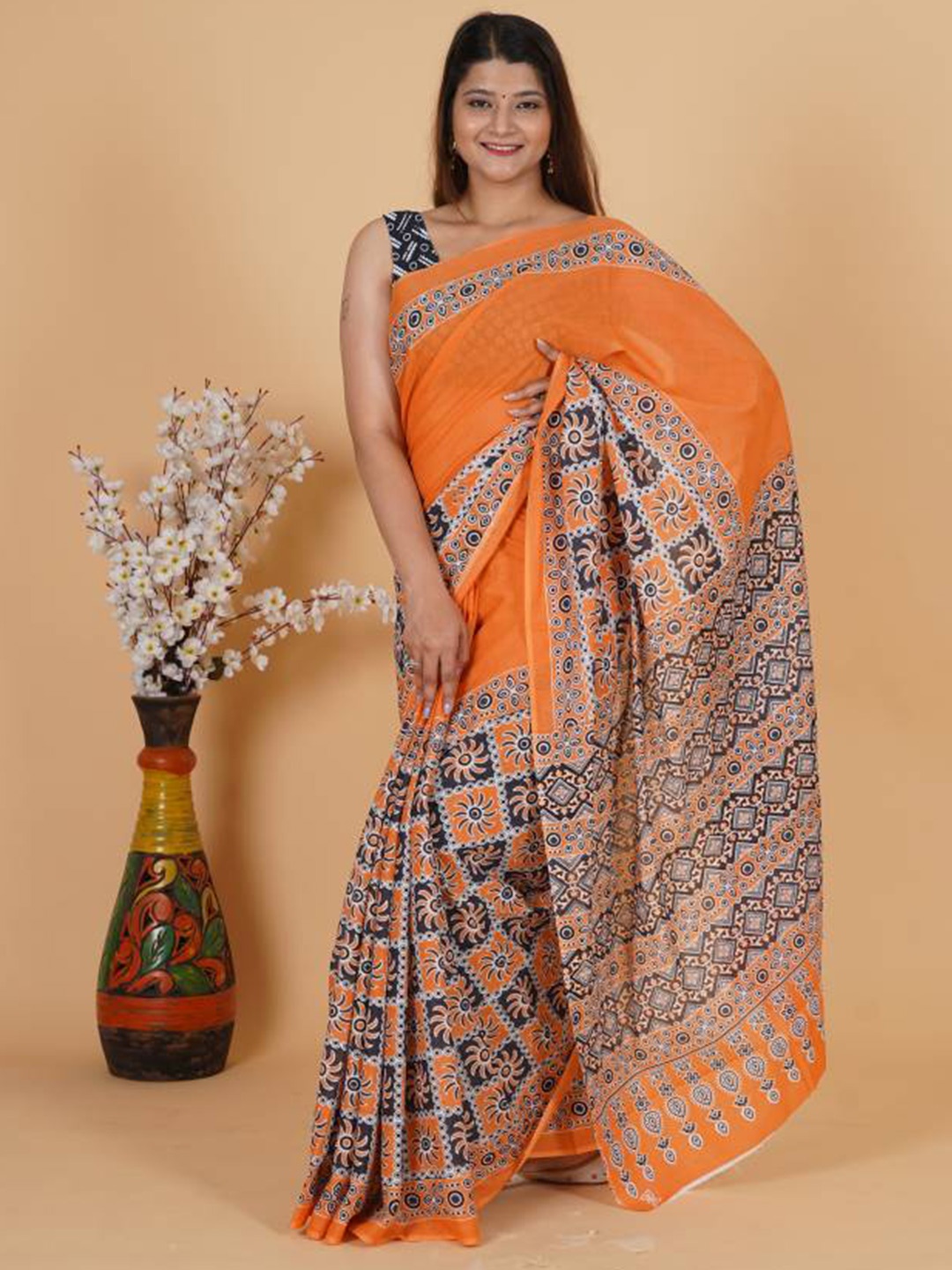 

JAIPURI BLOCK PRINT Ethnic Motifs Printed Pure Cotton Saree, Orange