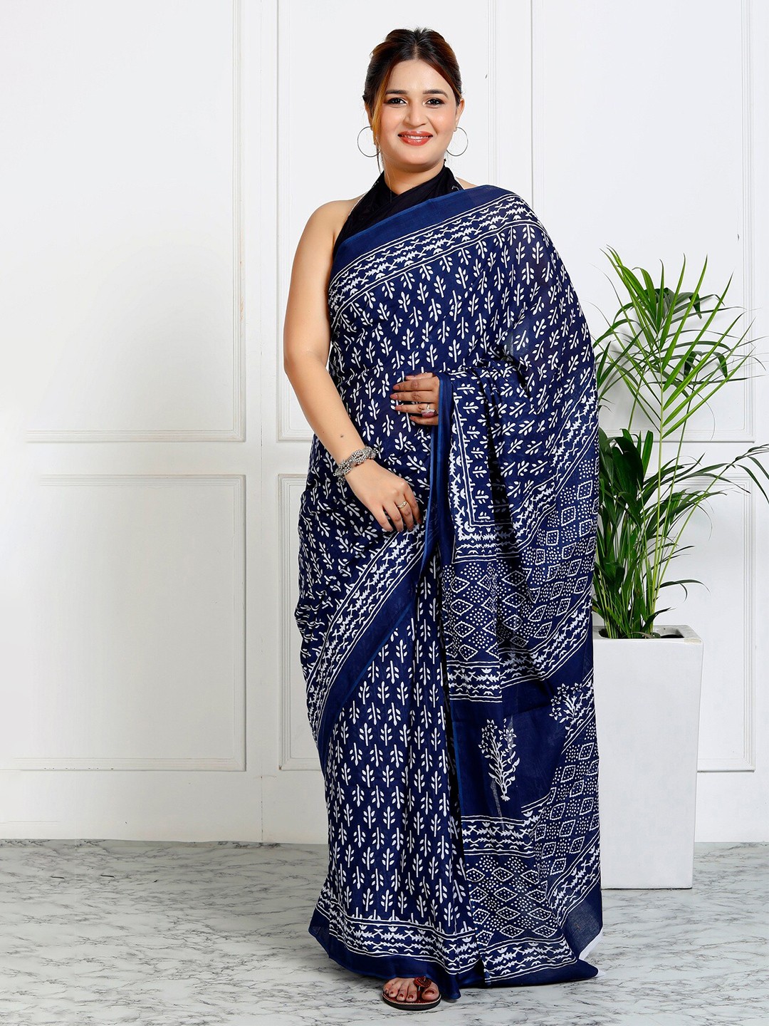

JAIPURI BLOCK PRINT Floral Pure Cotton Block Printed Saree, Blue