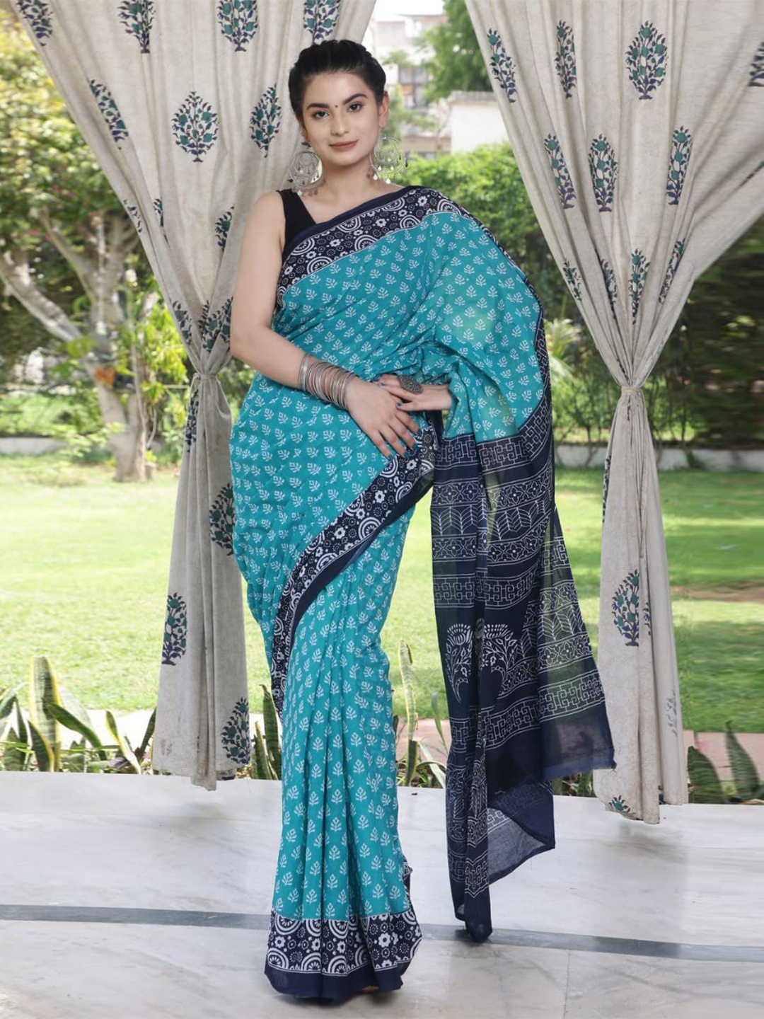 

JAIPURI BLOCK PRINT Floral Pure Cotton Block Printed Saree, Green