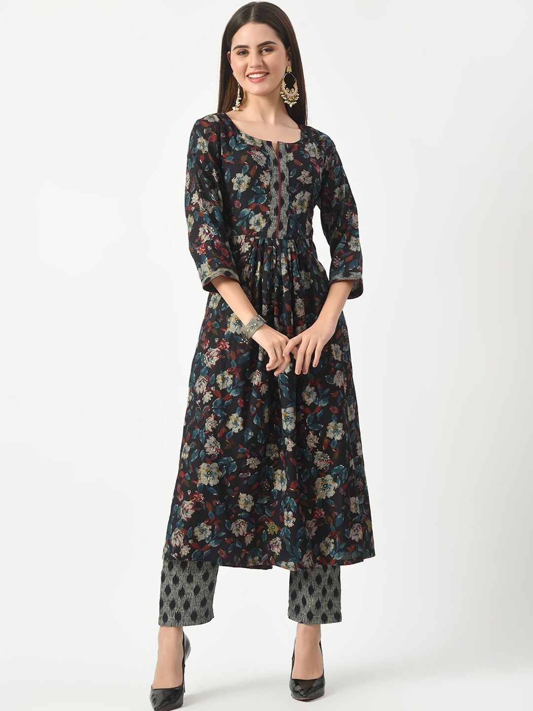 

Akshatani Floral Printed Notch Neck A-Line Kurta With Trouser, Blue