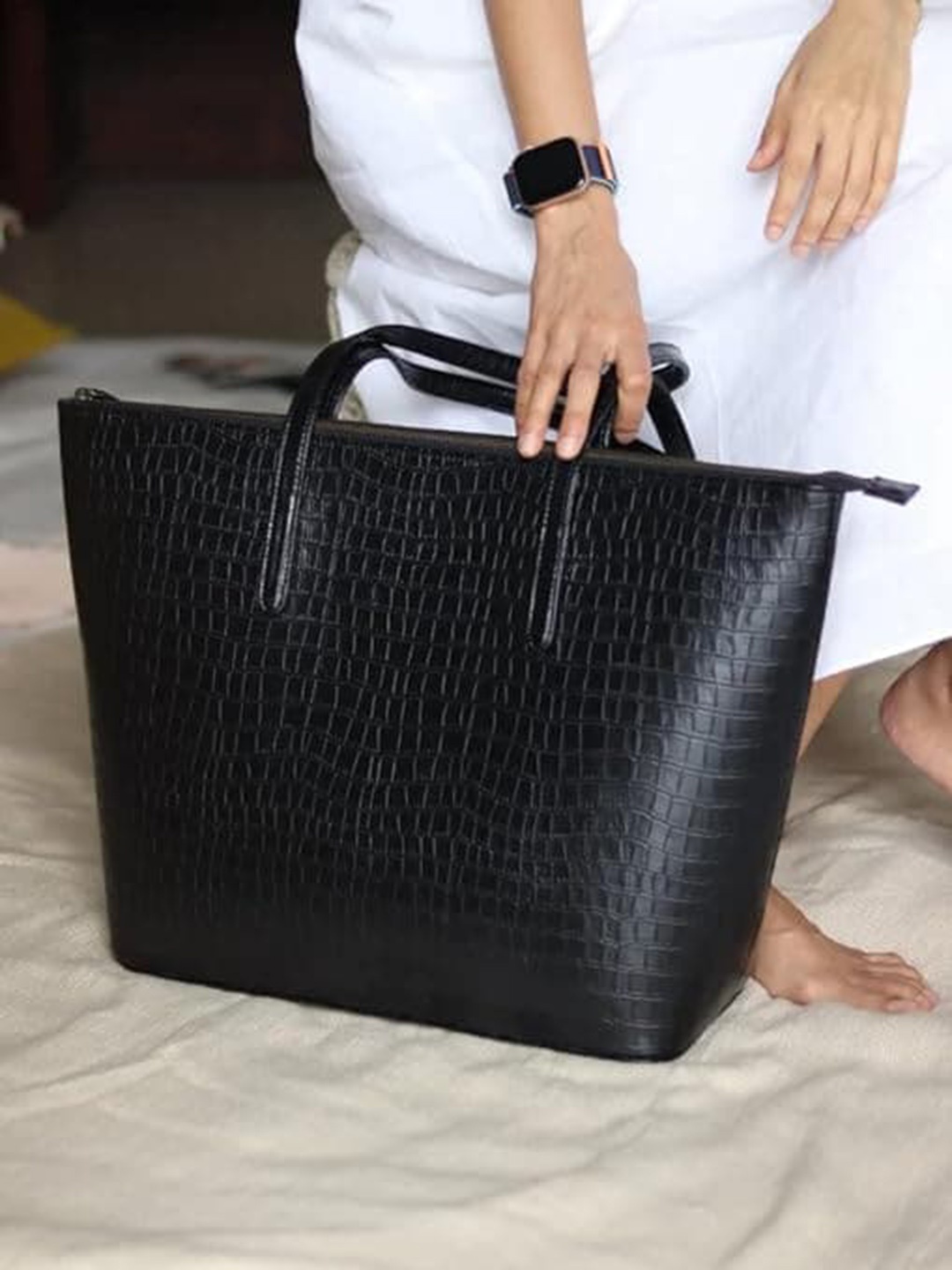 Lychee bags Animal Textured Oversized Shopper Tote Bag, Black