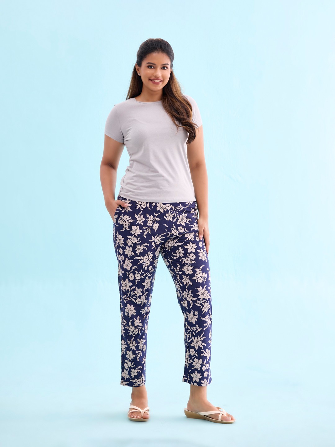 

Go Colors Women Floral Printed Cotton Lounge Pants, Navy blue