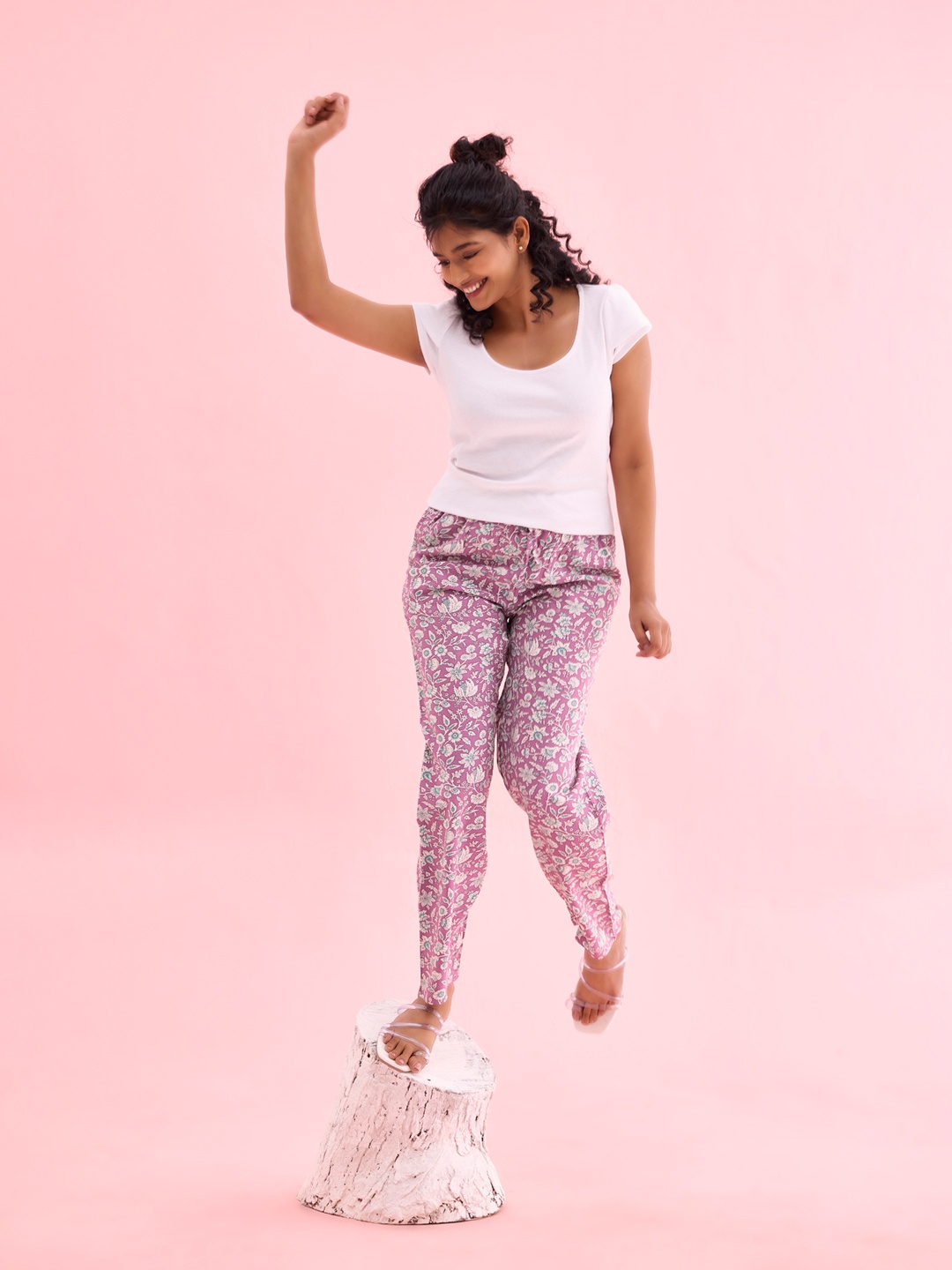 

Go Colors Women Relaxed-Fit Straight-Leg Lounge Pants, Purple