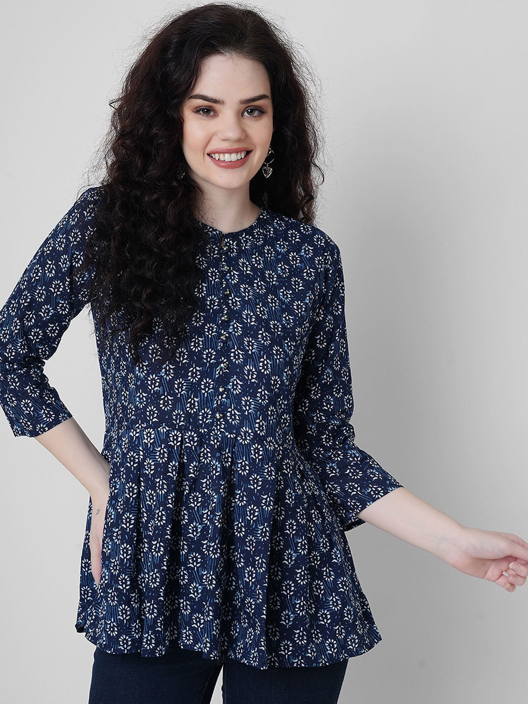 

Oash Floral Print Round Neck Cotton Peplum Top, Blue