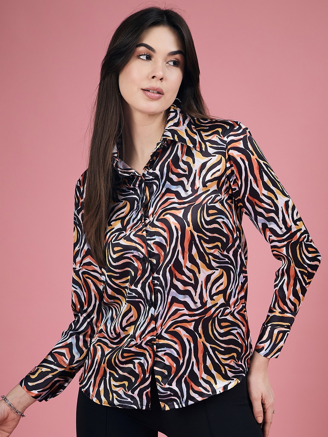 

DressBerry Black & Red Relaxed Animal Printed Satin Casual Shirt