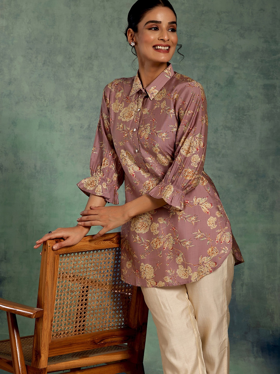 

Libas Floral Printed Bell Sleeves Shirt Collar Kurti, Mauve