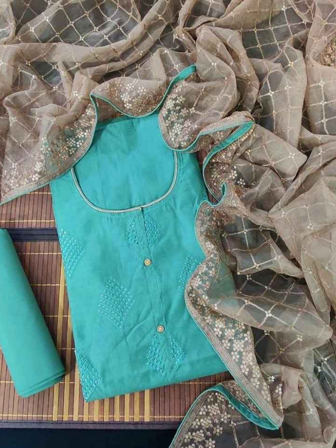 

faxofab Embroidered Unstitched Dress Material, Green